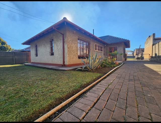 3 BEDROOM HOUSE SOLD IN VEREENIGING CENTRAL